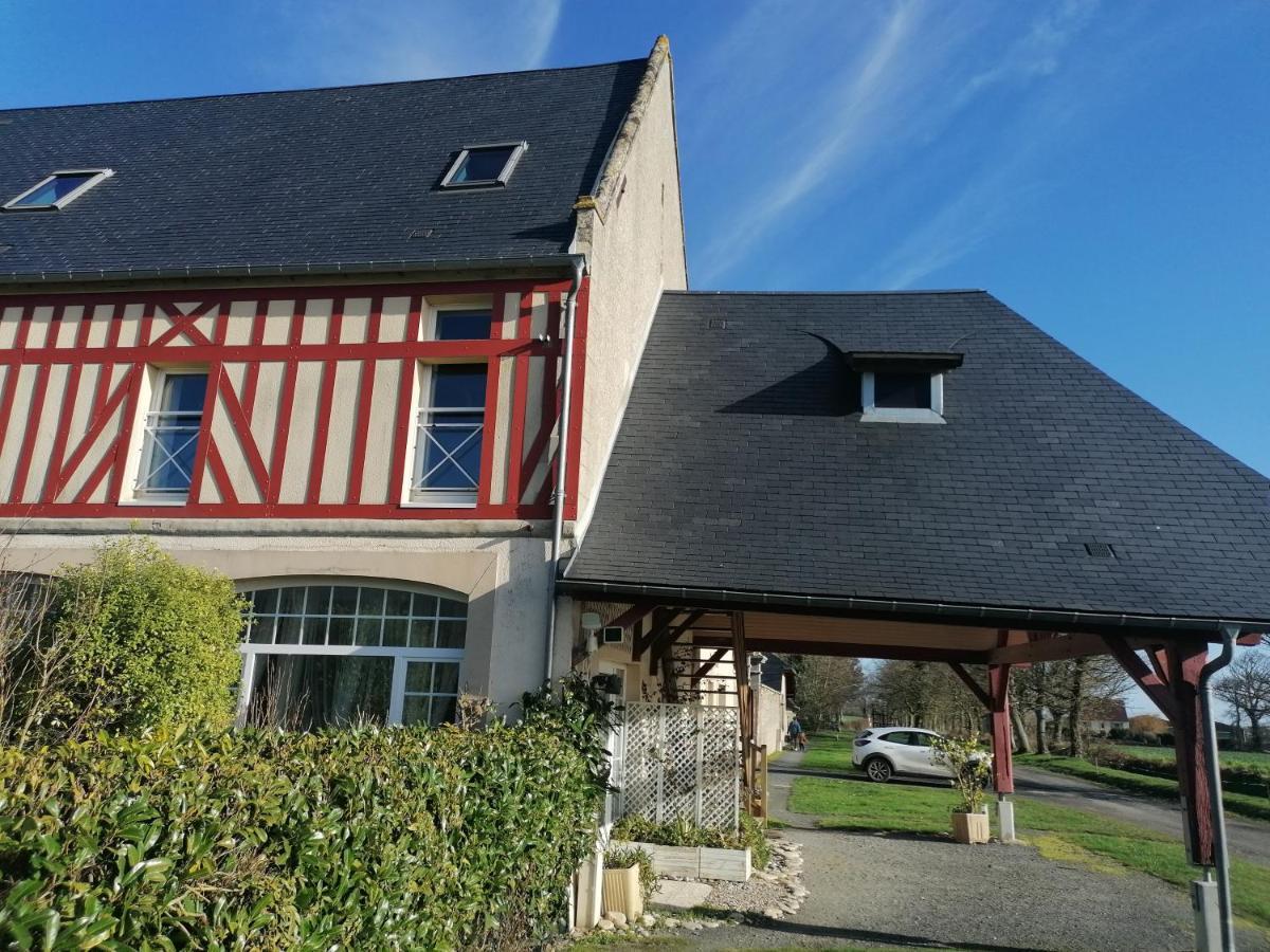Nid De Pie Grand Duplex Lumineux Cadre Verdoyant Calme A 5 Mn De La Mer Pres Port En Bessin, Bayeux, Omaha Beach, Commes Экстерьер фото