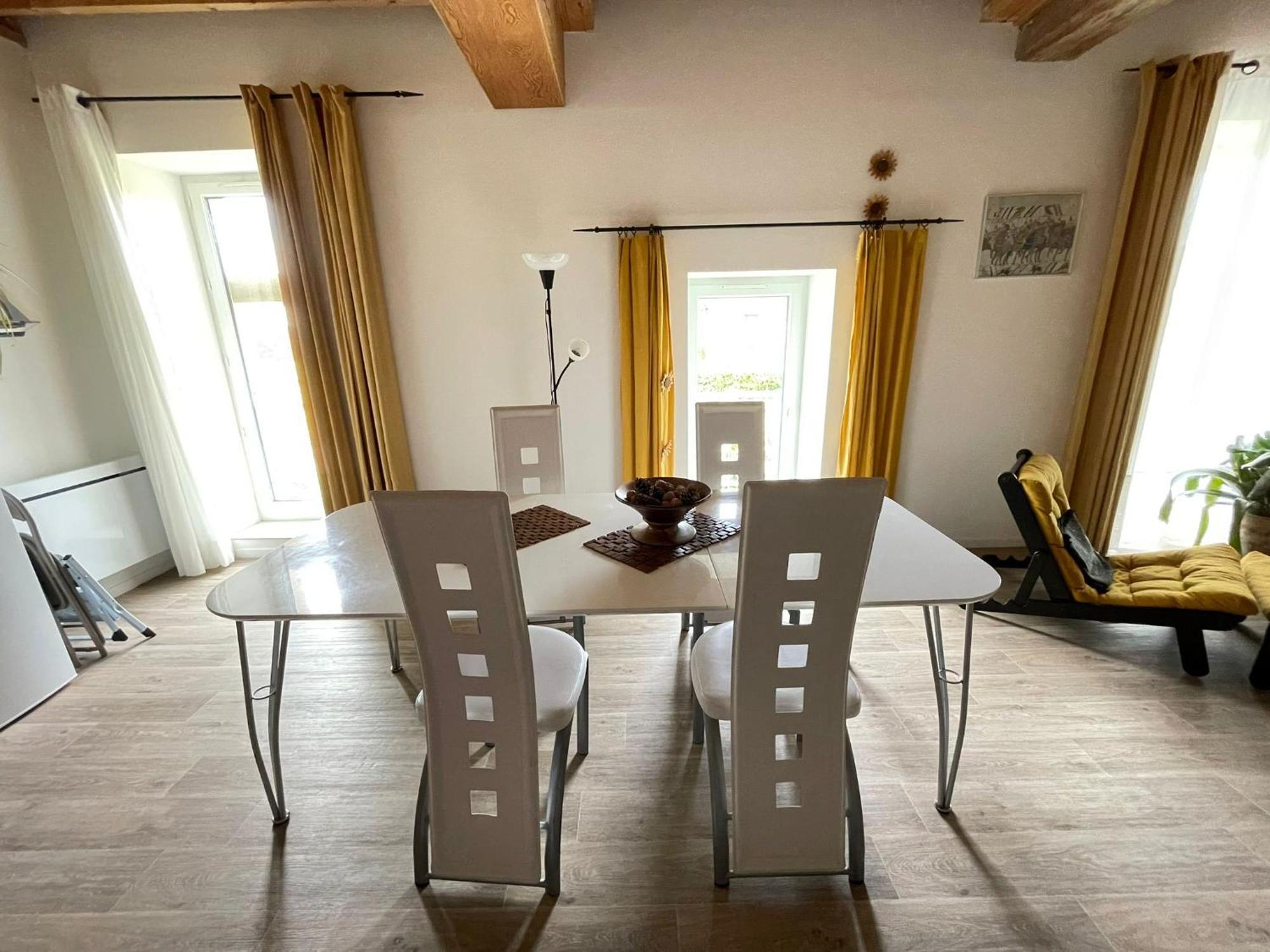 Nid De Pie Grand Duplex Lumineux Cadre Verdoyant Calme A 5 Mn De La Mer Pres Port En Bessin, Bayeux, Omaha Beach, Commes Экстерьер фото